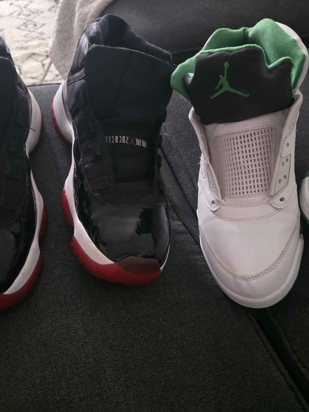 Air Jordan 4 White Gold Jumpman Sneakers - Picture 3 of 7